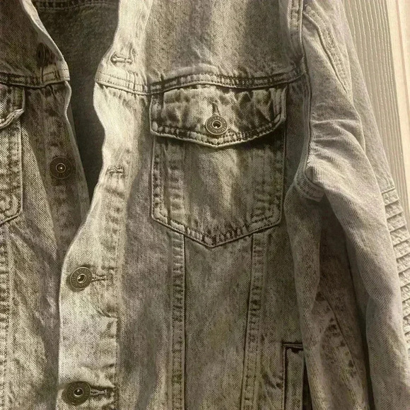 INC International Concepts Mens Denim Jacket in Gray whitewashed Size Large - Picture 4 of 12